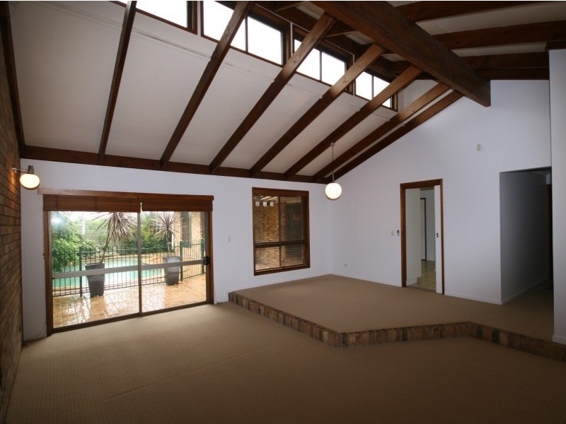 71 Agnes St, Sunnybank QLD 4109