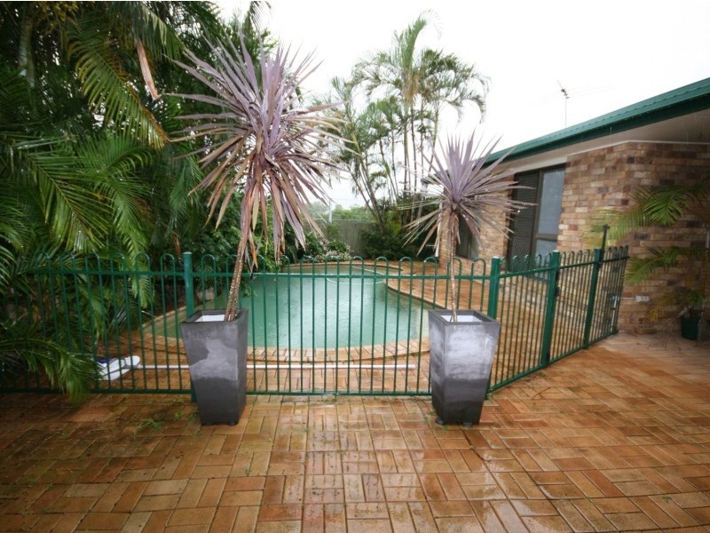 71 Agnes St, Sunnybank QLD 4109