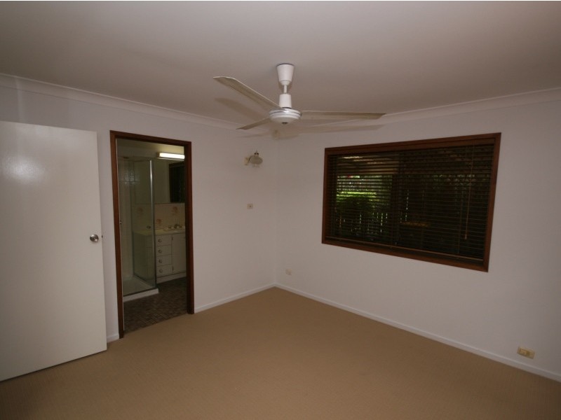 71 Agnes St, Sunnybank QLD 4109