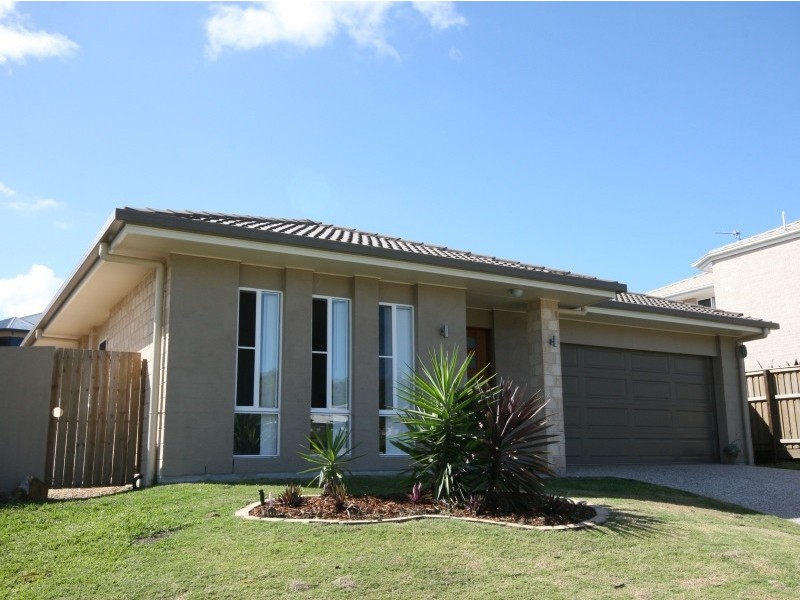 Pacific Pines QLD 4211