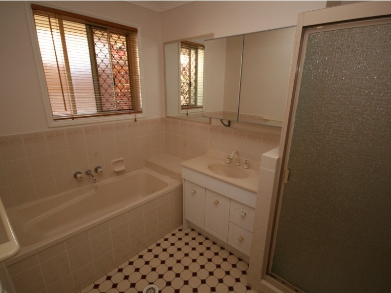 4 Gymea Place, Kuraby QLD 4112