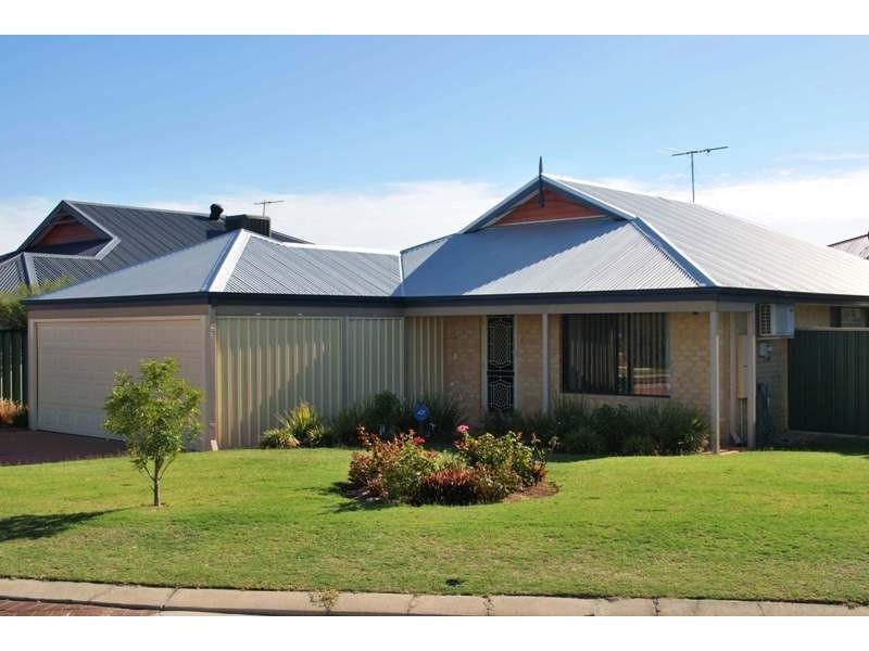 2 Oldham Pass, High Wycombe WA 6057