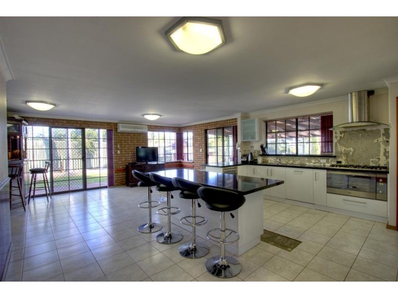 1 Mileti Road, Lesmurdie WA 6076