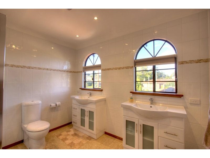 1 Mileti Road, Lesmurdie WA 6076