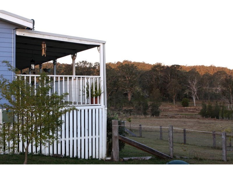 52 Memorial Ave, Stroud NSW 2425