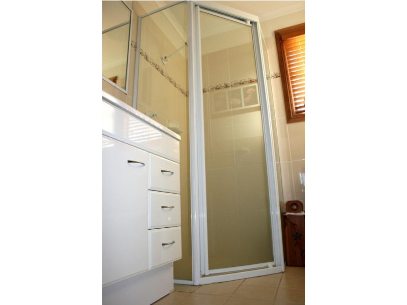 52 Memorial Ave, Stroud NSW 2425