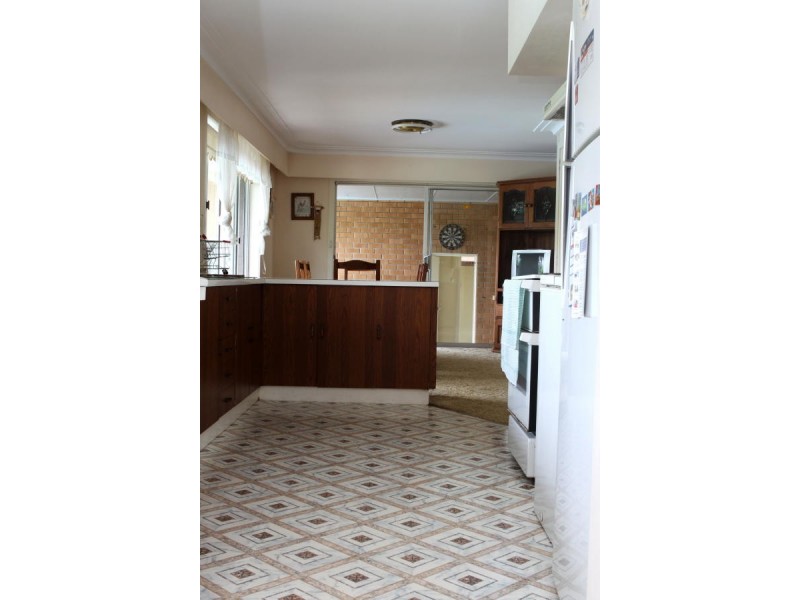 12 Simmsville Rd, Stroud NSW 2425