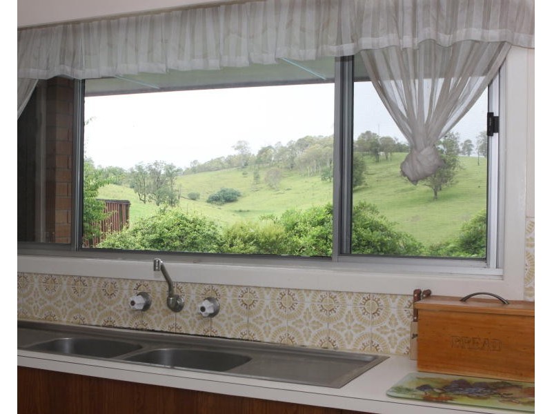 12 Simmsville Rd, Stroud NSW 2425