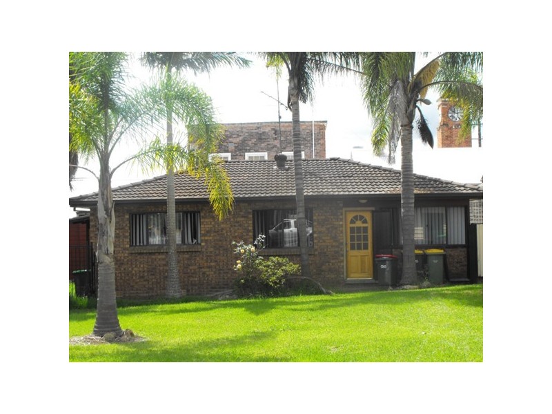 77 Cowper St, Stroud NSW 2425