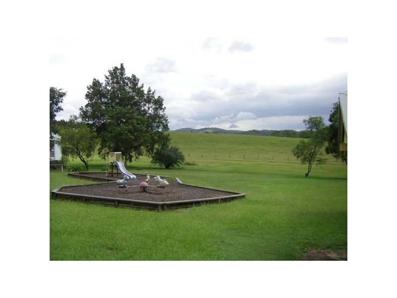 18 Lowrey St, Stroud NSW 2425