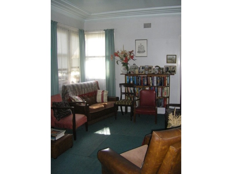 15 Lowrey St, Stroud NSW 2425