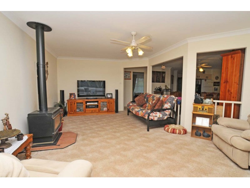 3 Bridge St, Stroud NSW 2425