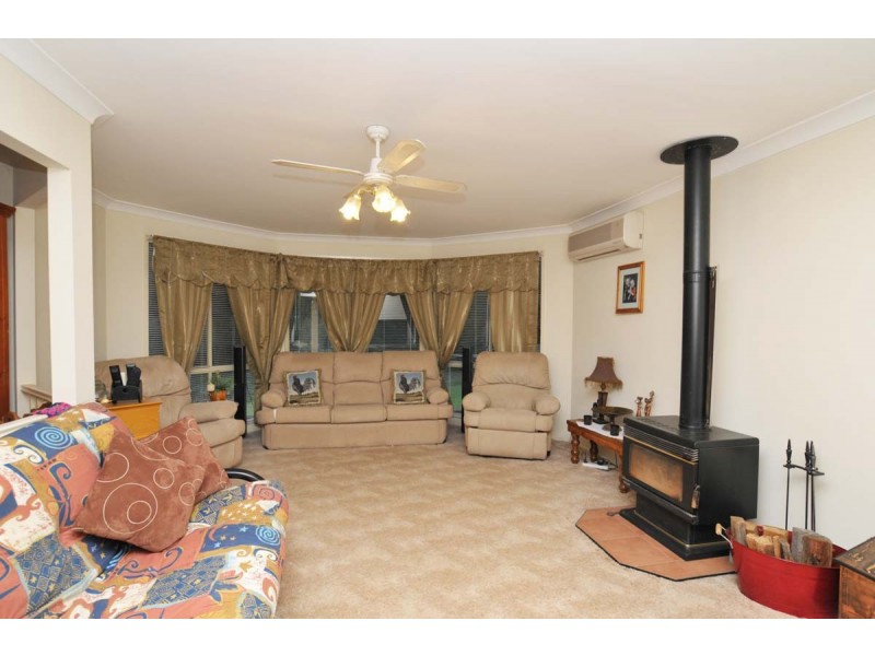 3 Bridge St, Stroud NSW 2425