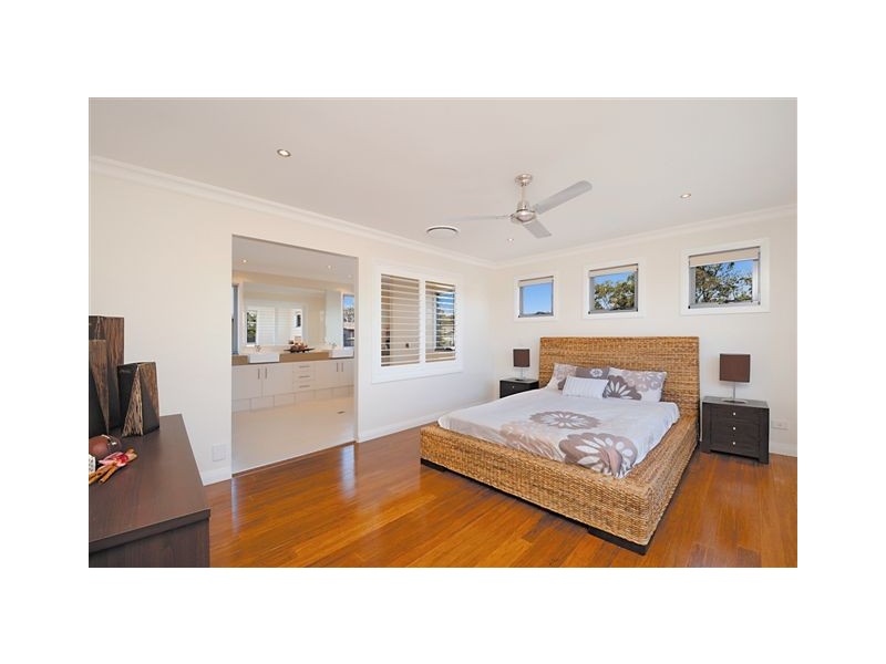 17 Great Southern Drive, Robina QLD 4226