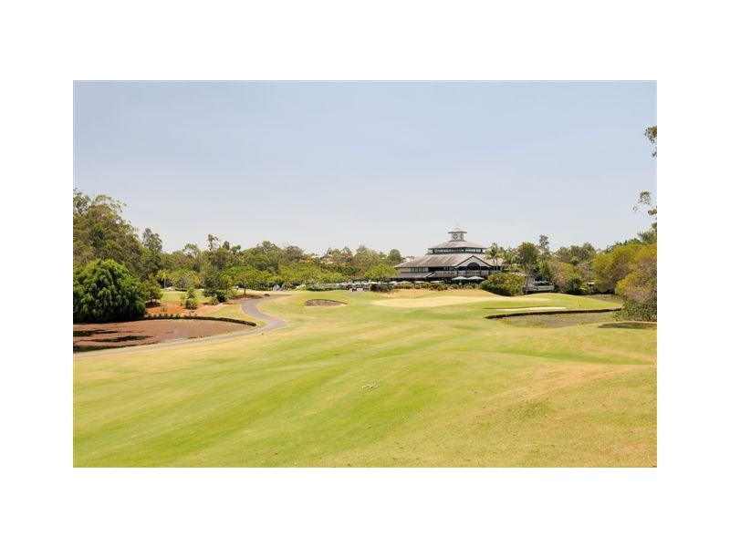 17 Great Southern Drive, Robina QLD 4226