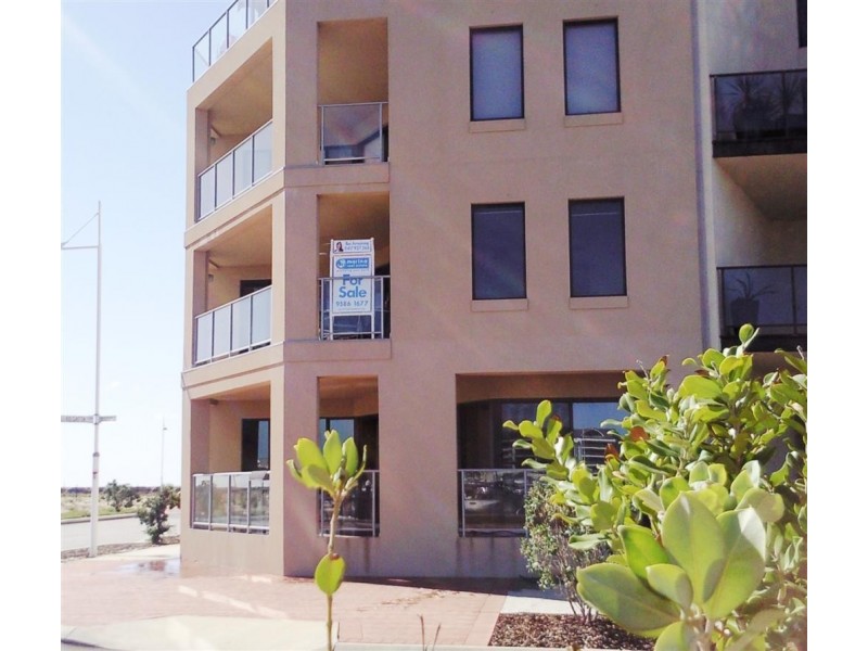 2/42 Spinnaker Quays, Mandurah WA 6210