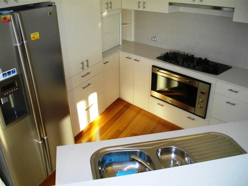 2/42 Spinnaker Quays, Mandurah WA 6210