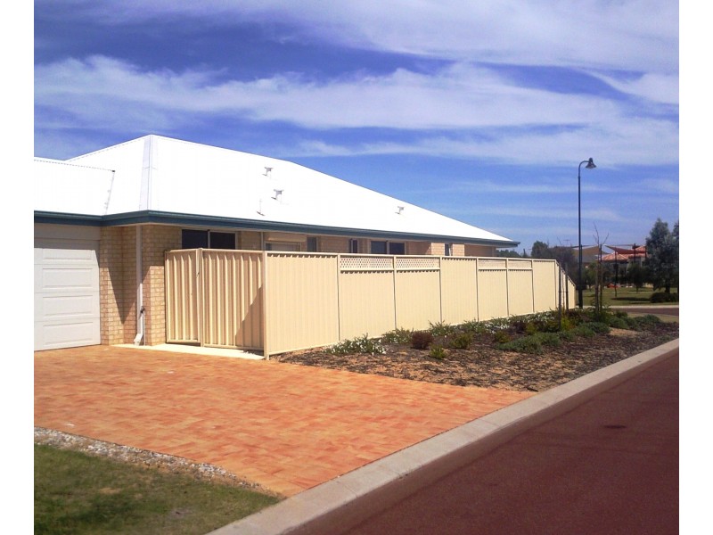 8 Ada Lane, Lakelands WA 6210