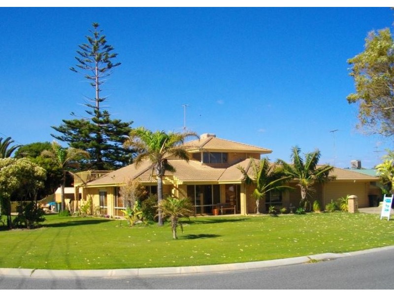 1 Cornwallis Road, Madora Bay WA 6210