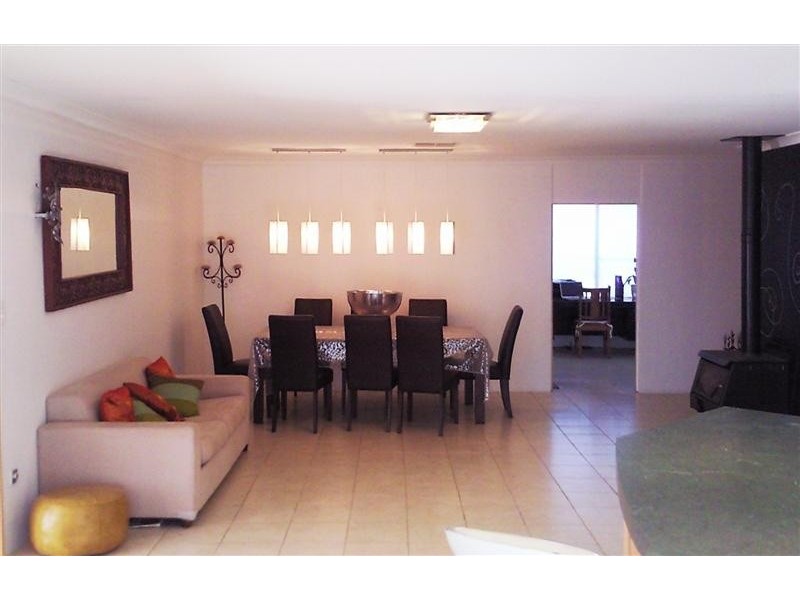 1 Daydream Plaza, Halls Head WA 6210