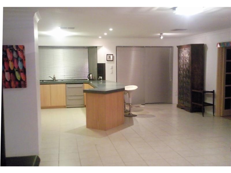 1 Daydream Plaza, Halls Head WA 6210