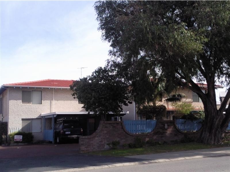 10/11 Leslie Street, Dudley Park WA 6210