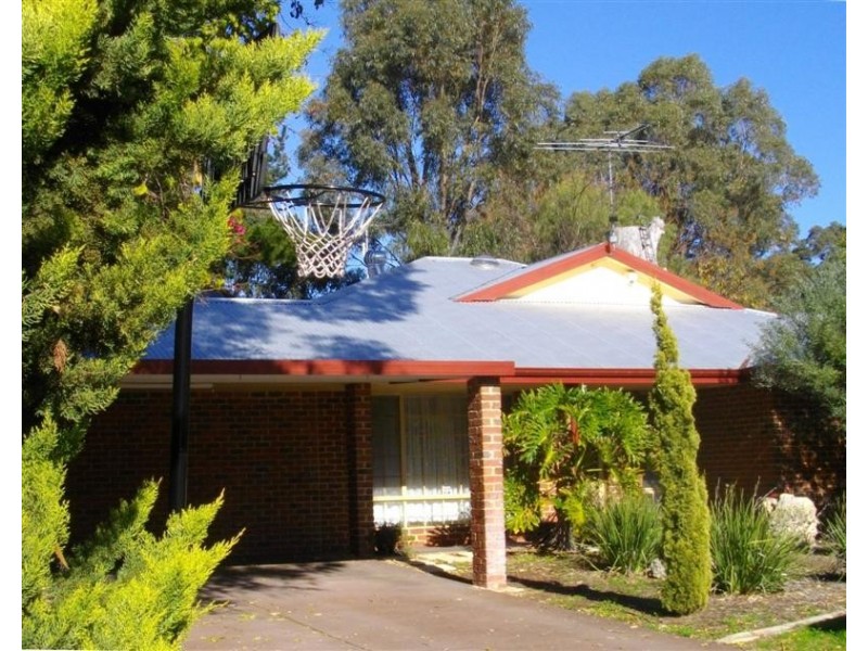 3 Navarre Rowe, Greenfields WA 6210