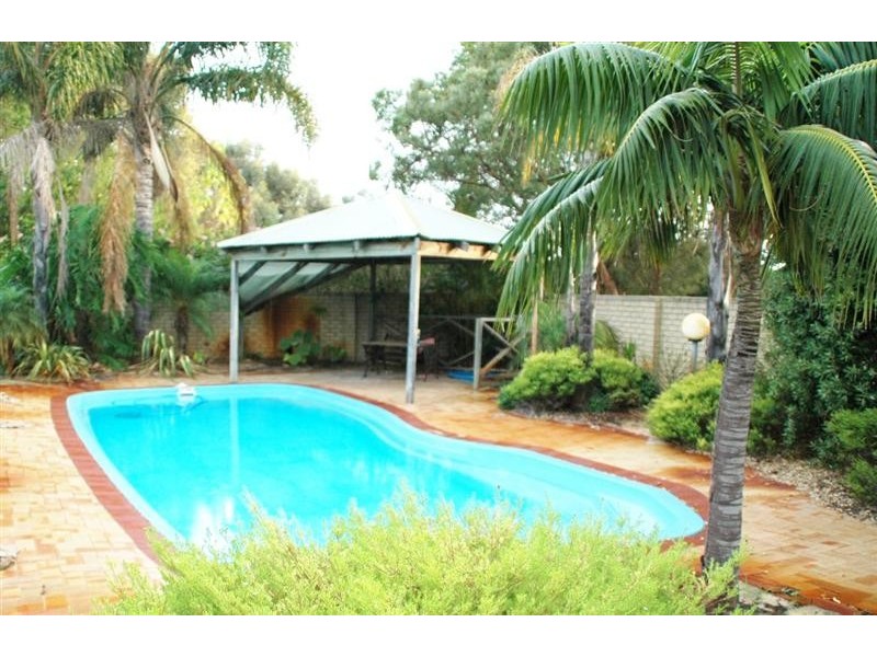 6B Hopevale Place, Erskine WA 6210