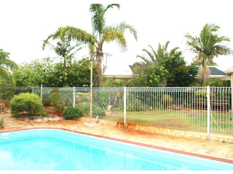 6B Hopevale Place, Erskine WA 6210