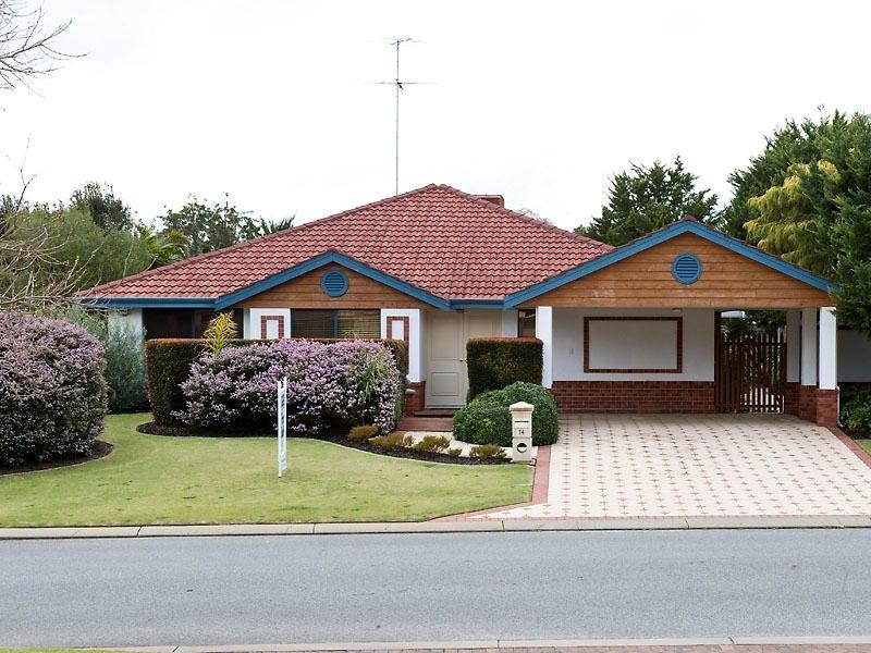 14 Suncrest Meander, Meadow Springs WA 6210