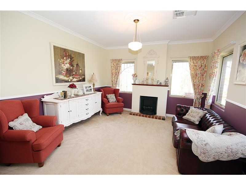 73 Karinga Road, Madora Bay WA 6210