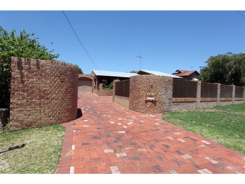 13 Gibla Street, Mandurah WA 6210