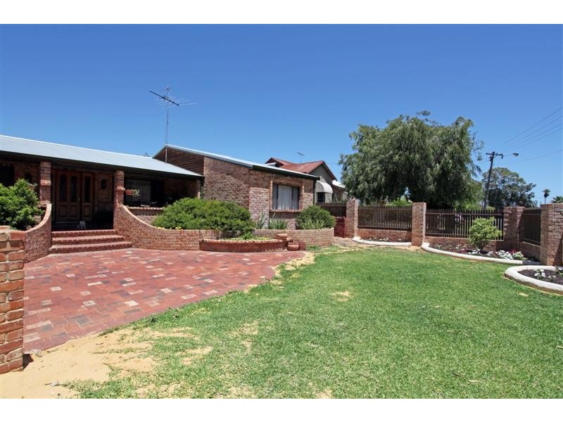 13 Gibla Street, Mandurah WA 6210