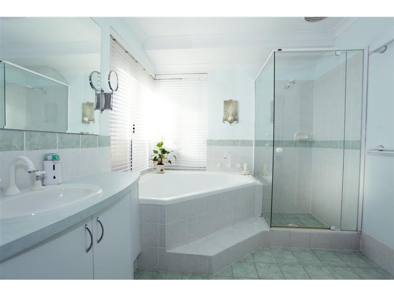 13 Angalore Road, Madora Bay WA 6210