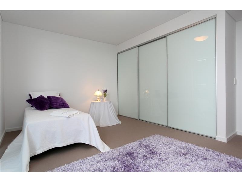 3 Marco Polo Drive, Mandurah WA 6210
