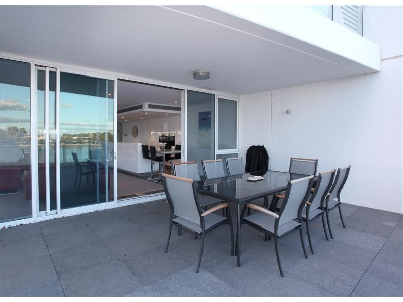 3 Marco Polo Drive, Mandurah WA 6210