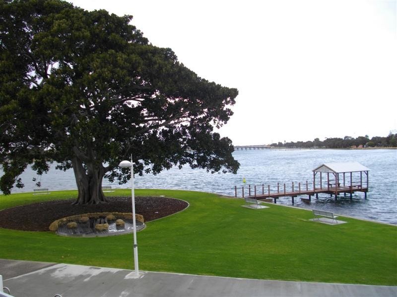 3 Marco Polo Drive, Mandurah WA 6210