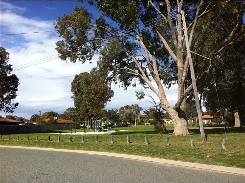 63 Amazon Drive, Greenfields WA 6210