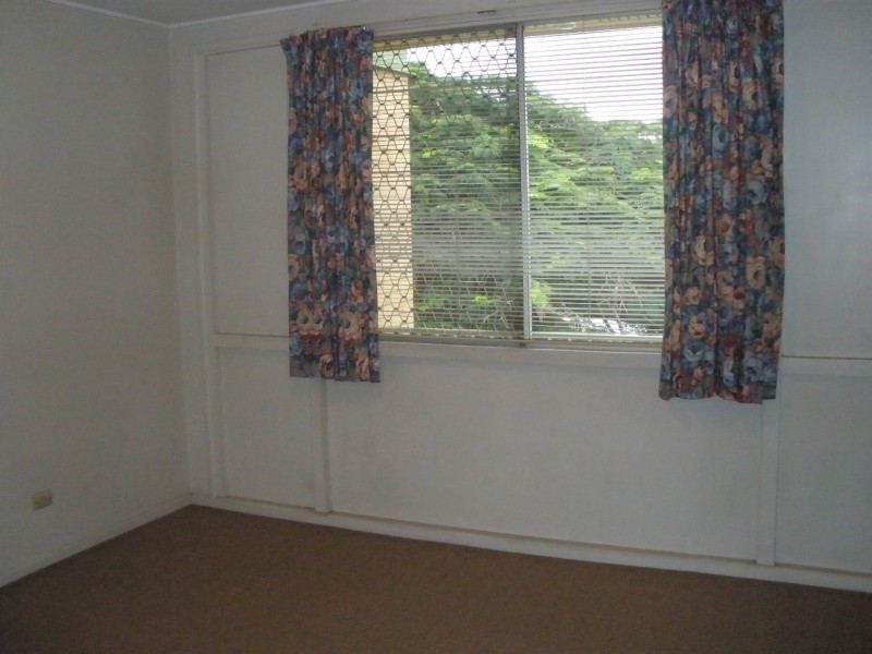 4/1 Lamette Street, Holland Park QLD 4121