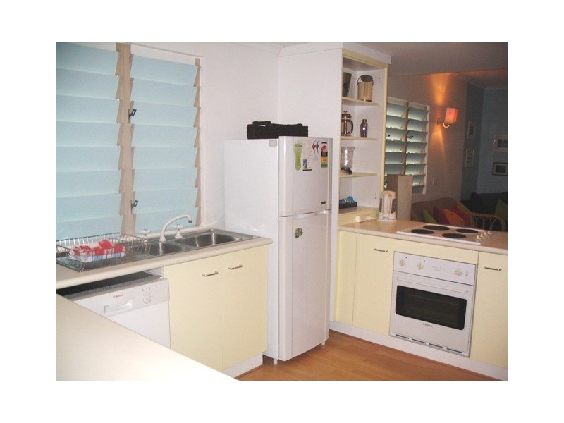 6 Fullmoon Terraces, Port Douglas QLD 4877