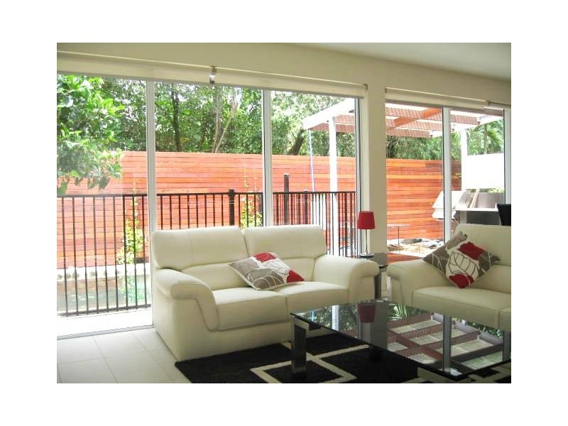 12 Oasis Villas, Port Douglas QLD 4877