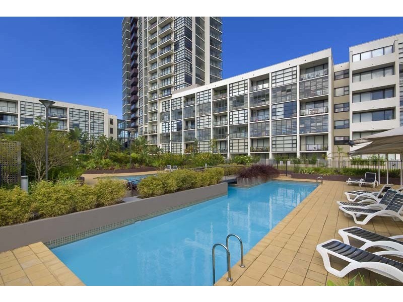 1002/221 Sydney Park Road, Erskineville NSW 2043