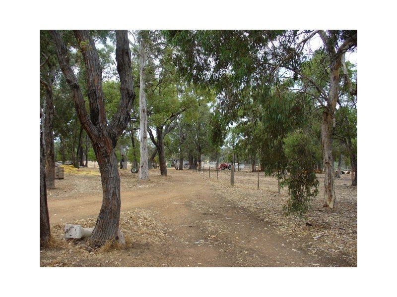 130/5100 Bailup Road, Wooroloo WA 6558