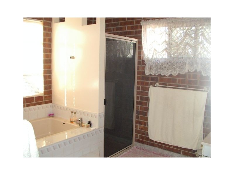 34934 Bruce Highway, Gin Gin QLD 4671