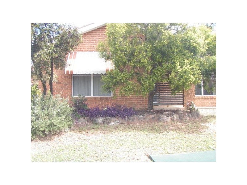 9 Mullumbimby Close, Tamworth NSW 2340