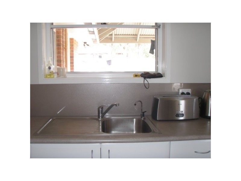 9 Mullumbimby Close, Tamworth NSW 2340