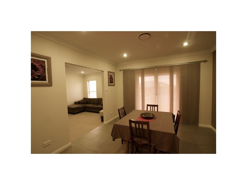 26 Munro Street, Windradyne NSW 2795