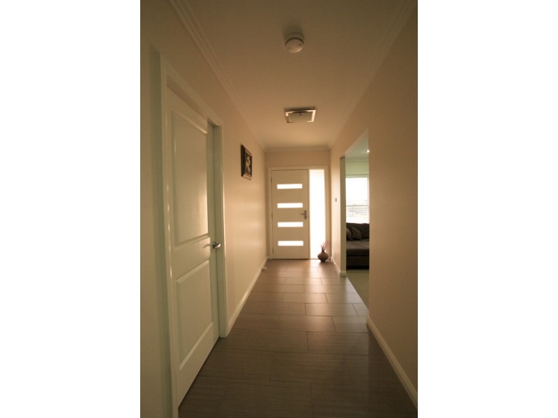 26 Munro Street, Windradyne NSW 2795