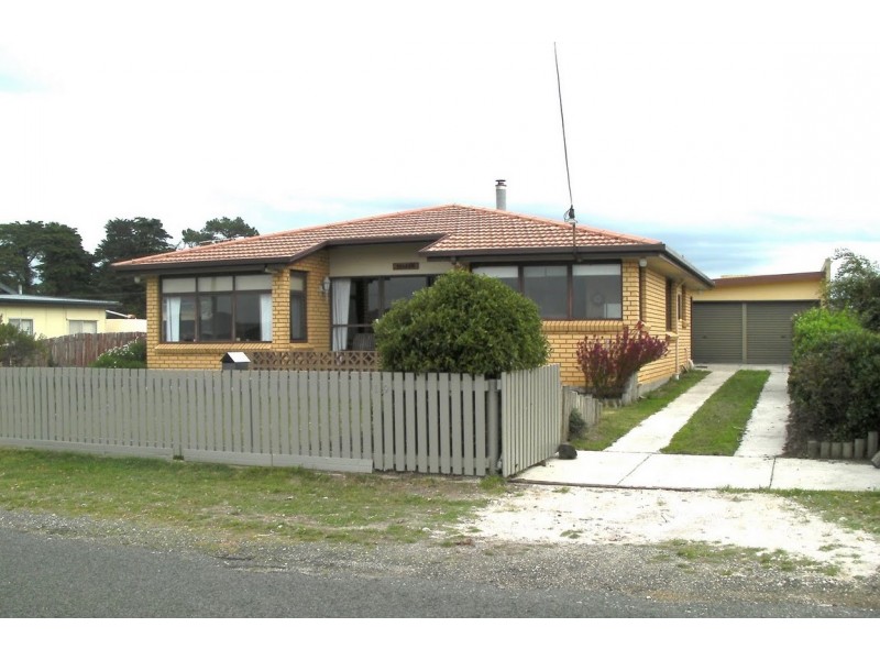 19 Foreshore Road, Kelso TAS 7270