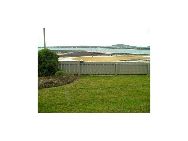 19 Foreshore Road, Kelso TAS 7270